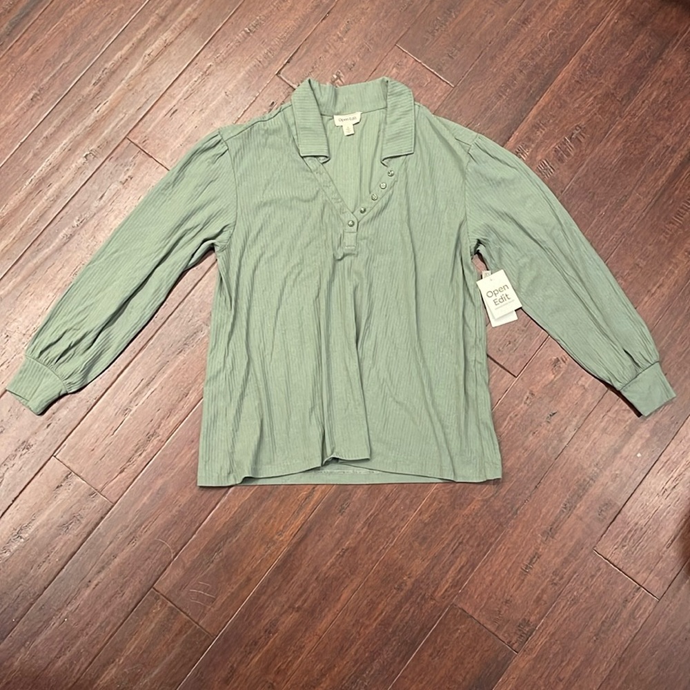 Open Edit Green Shirt